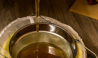 Understanding Fluid Ounces vs. Honey Weight